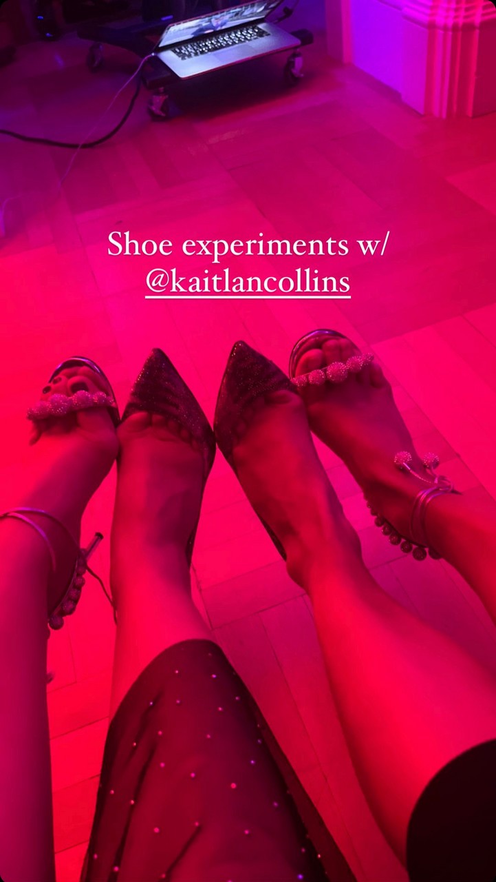 Kaitlan Collins Feet